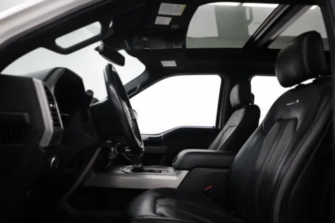 More photos of 2019 Ford F-150 Platinum at Jim Falk Motors, MO