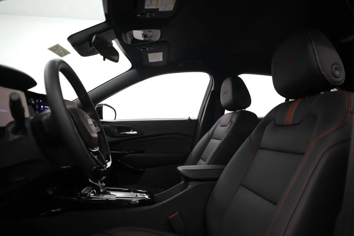 2026 Chevrolet Trax RS - Photo 17