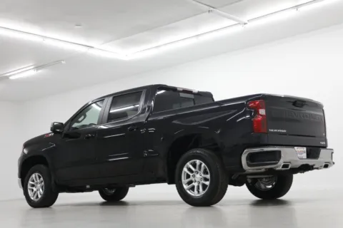 More photos of 2026 Chevrolet Silverado 1500 LT at Jim Falk Motors, MO