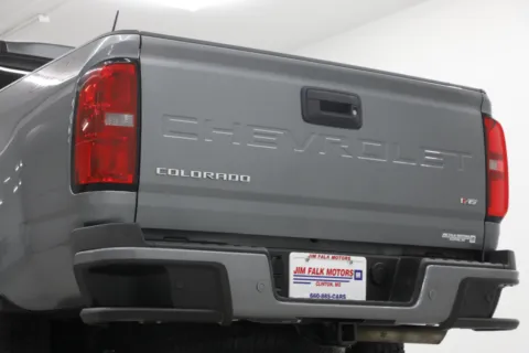More photos of 2022 Chevrolet Colorado Z71 at Jim Falk Motors, MO