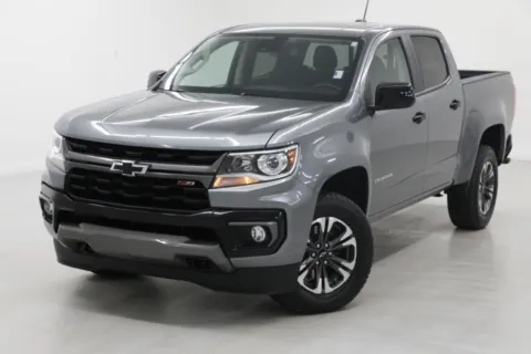 More photos of 2022 Chevrolet Colorado Z71 at Jim Falk Motors, MO