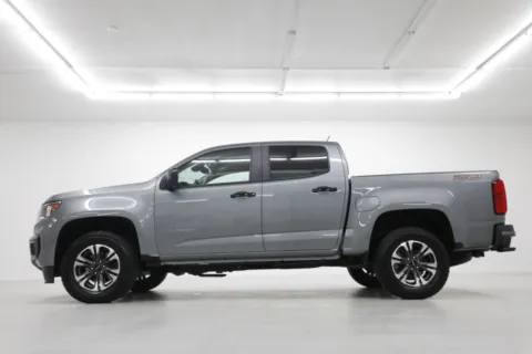 Photos of 2022 Chevrolet Colorado Z71 for sale in Clinton, MO at Jim Falk Motors