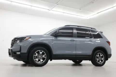 Photos of 2022 Honda Passport TrailSport for sale in Clinton, MO at Jim Falk Motors