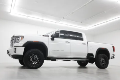 Photos of 2022 GMC Sierra 3500HD Denali for sale in Clinton, MO at Jim Falk Motors