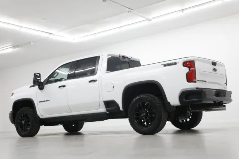 More photos of 2026 Chevrolet Silverado 2500 HD LTZ at Jim Falk Motors, MO