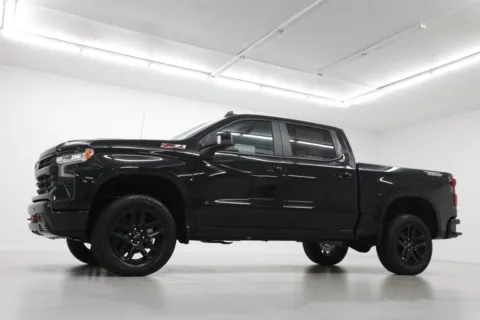 Photos of 2026 Chevrolet Silverado 1500 LT Trail Boss for sale in Clinton, MO at Jim Falk Motors
