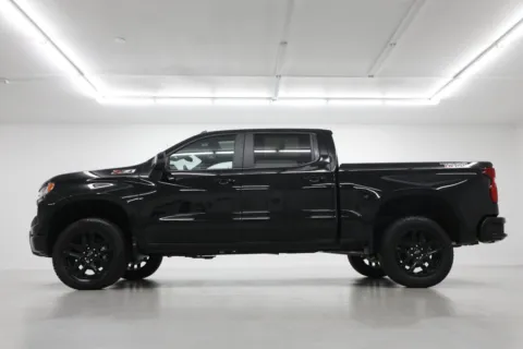 Another view of 2026 Chevrolet Silverado 1500 LT Trail Boss for sale in Clinton, MO at Jim Falk Motors