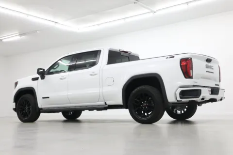 More photos of 2026 GMC Sierra 1500 Elevation at Jim Falk Motors, MO
