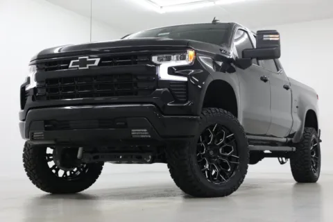 Black 2026 Chevrolet Silverado 1500 RST for sale in Clinton, MO