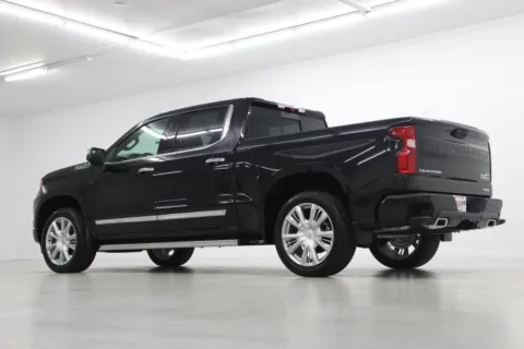 More photos of 2026 Chevrolet Silverado 1500 High Country at Jim Falk Motors, MO