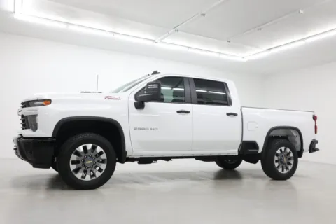 Photos of 2026 Chevrolet Silverado 2500 HD Custom for sale in Clinton, MO at Jim Falk Motors