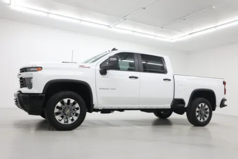 Photos of 2026 Chevrolet Silverado 2500 HD Custom for sale in Clinton, MO at Jim Falk Motors