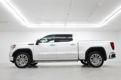 Photos of 2020 GMC Sierra 1500 Denali for sale in Clinton, MO at Jim Falk Motors