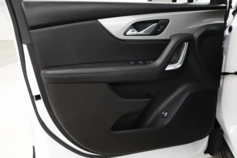 More photos of 2021 Chevrolet Blazer LT at Jim Falk Motors, MO