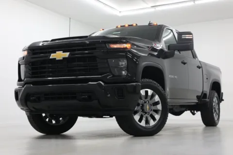 Black 2026 Chevrolet Silverado 2500 HD Custom for sale in Clinton, MO