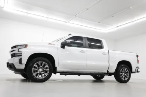 Photos of 2022 Chevrolet Silverado 1500 LTD LT for sale in Clinton, MO at Jim Falk Motors