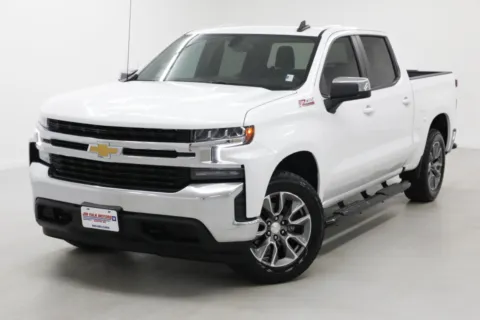 More photos of 2022 Chevrolet Silverado 1500 LTD LT at Jim Falk Motors, MO