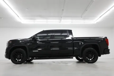 Another view of 2022 GMC Sierra 1500 Elevation for sale in Clinton, MO at Jim Falk Motors