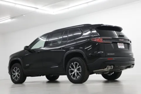 More photos of 2027 GMC Acadia AT4 at Jim Falk Motors, MO