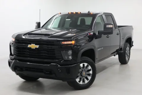 More photos of 2026 Chevrolet Silverado 2500 HD Custom at Jim Falk Motors, MO
