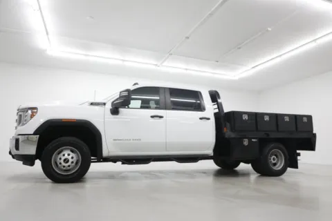 Photos of 2022 GMC Sierra 3500 HD Pro for sale in Clinton, MO at Jim Falk Motors