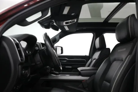More photos of 2021 Ram 1500 Laramie at Jim Falk Motors, MO