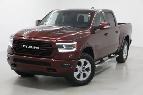 More photos of 2021 Ram 1500 Laramie at Jim Falk Motors, MO