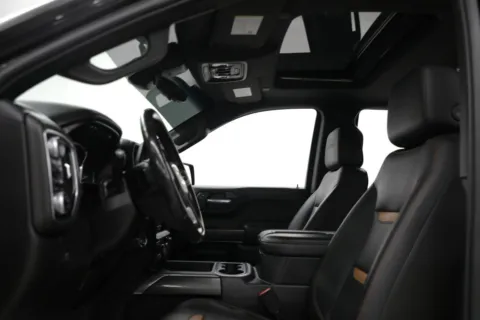More photos of 2019 GMC Sierra 1500 AT4 at Jim Falk Motors, MO