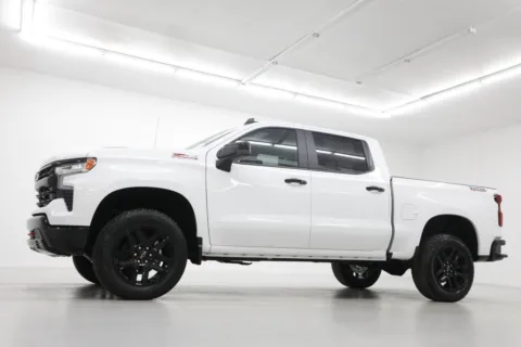 Photos of 2026 Chevrolet Silverado 1500 LT Trail Boss for sale in Clinton, MO at Jim Falk Motors