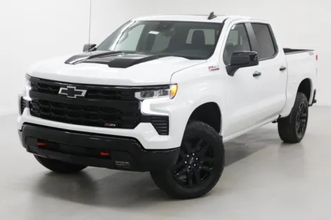 More photos of 2026 Chevrolet Silverado 1500 LT Trail Boss at Jim Falk Motors, MO