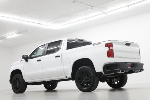 More photos of 2026 Chevrolet Silverado 1500 LT Trail Boss at Jim Falk Motors, MO