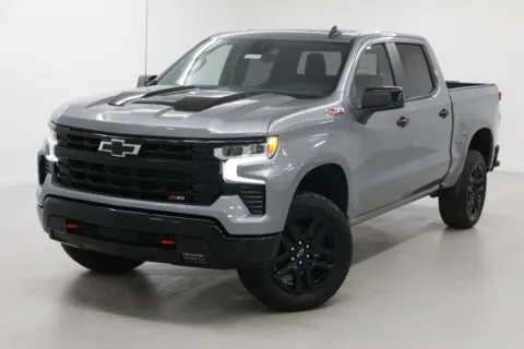 More photos of 2026 Chevrolet Silverado 1500 LT Trail Boss at Jim Falk Motors, MO
