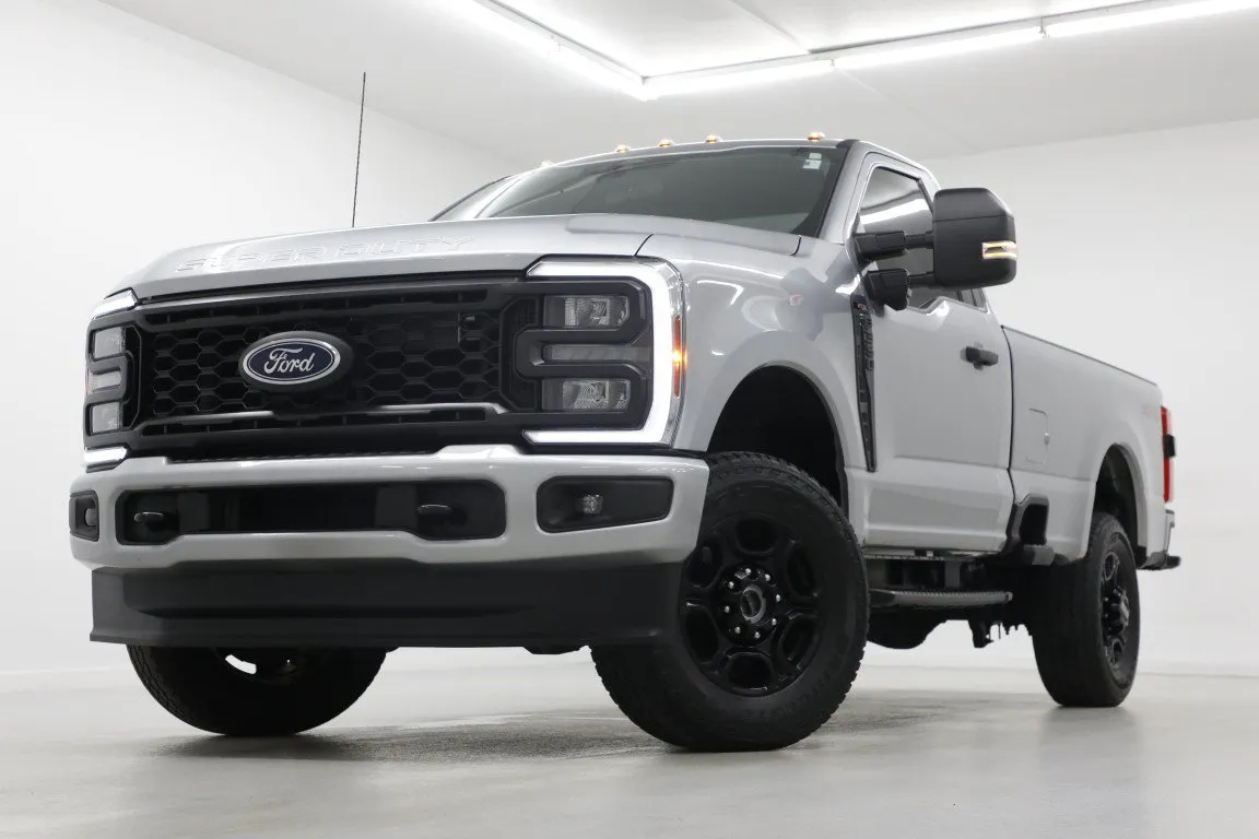 Silver 2024 Ford Super Duty F-350 SRW XL for sale in Clinton, MO