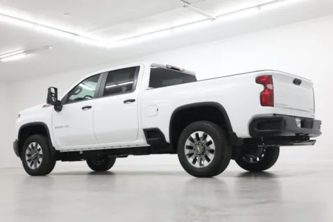 More photos of 2026 Chevrolet Silverado 2500 HD Custom at Jim Falk Motors, MO