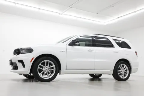 Photos of 2025 Dodge Durango R/T Plus for sale in Clinton, MO at Jim Falk Motors