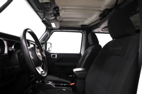 More photos of 2018 Jeep Wrangler Unlimited Sahara at Jim Falk Motors, MO