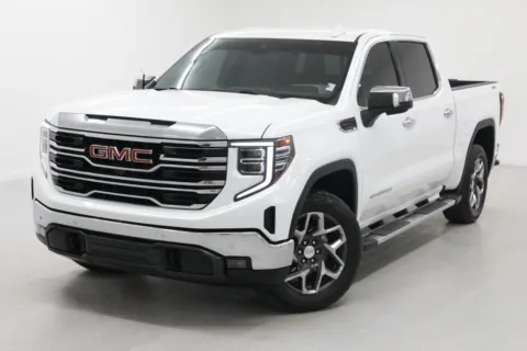 More photos of 2023 GMC Sierra 1500 SLT at Jim Falk Motors, MO