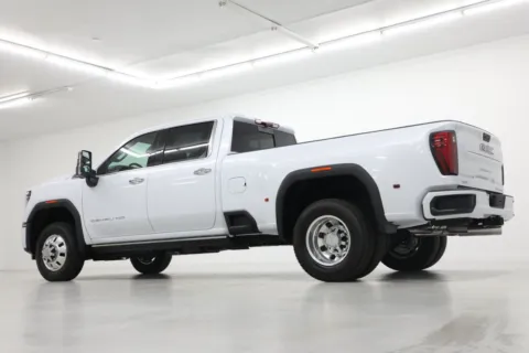 More photos of 2026 GMC Sierra 3500 HD Denali at Jim Falk Motors, MO