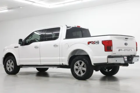 More photos of 2019 Ford F-150 LARIAT at Jim Falk Motors, MO