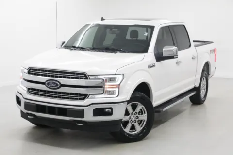 More photos of 2019 Ford F-150 LARIAT at Jim Falk Motors, MO