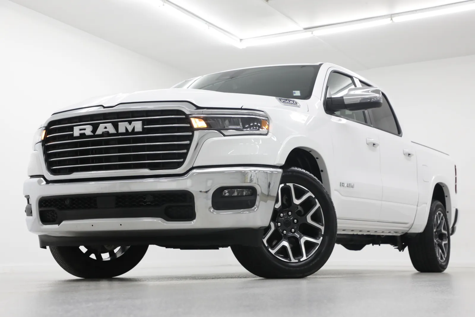 White 2026 Ram 1500 Laramie for sale in Clinton, MO
