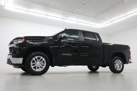 Photos of 2026 Chevrolet Silverado 1500 LT for sale in Clinton, MO at Jim Falk Motors