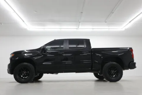 Another view of 2021 Chevrolet Silverado 1500 Custom Trail Boss for sale in Clinton, MO at Jim Falk Motors