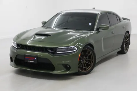 More photos of 2019 Dodge Charger Scat Pack at Jim Falk Motors, MO