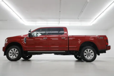 Another view of 2022 Ford Super Duty F-250 SRW Platinum for sale in Clinton, MO at Jim Falk Motors