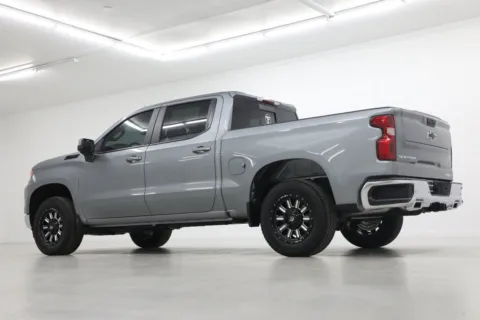 More photos of 2026 Chevrolet Silverado 1500 LT at Jim Falk Motors, MO