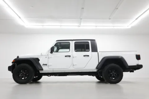 Another view of 2020 Jeep Gladiator Sport S for sale in Clinton, MO at Jim Falk Motors