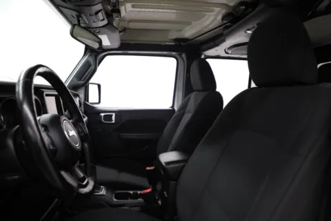 More photos of 2020 Jeep Gladiator Sport S at Jim Falk Motors, MO