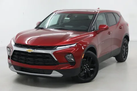 More photos of 2026 Chevrolet Blazer LT at Jim Falk Motors, MO