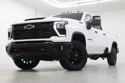White 2026 Chevrolet Silverado 2500 HD LT for sale in Clinton, MO